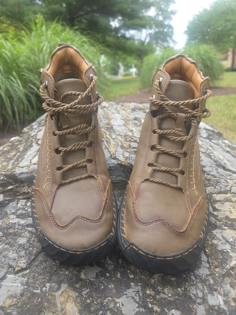 Salomon Brown/Tan Men's Outdoor Lace-Up Boots